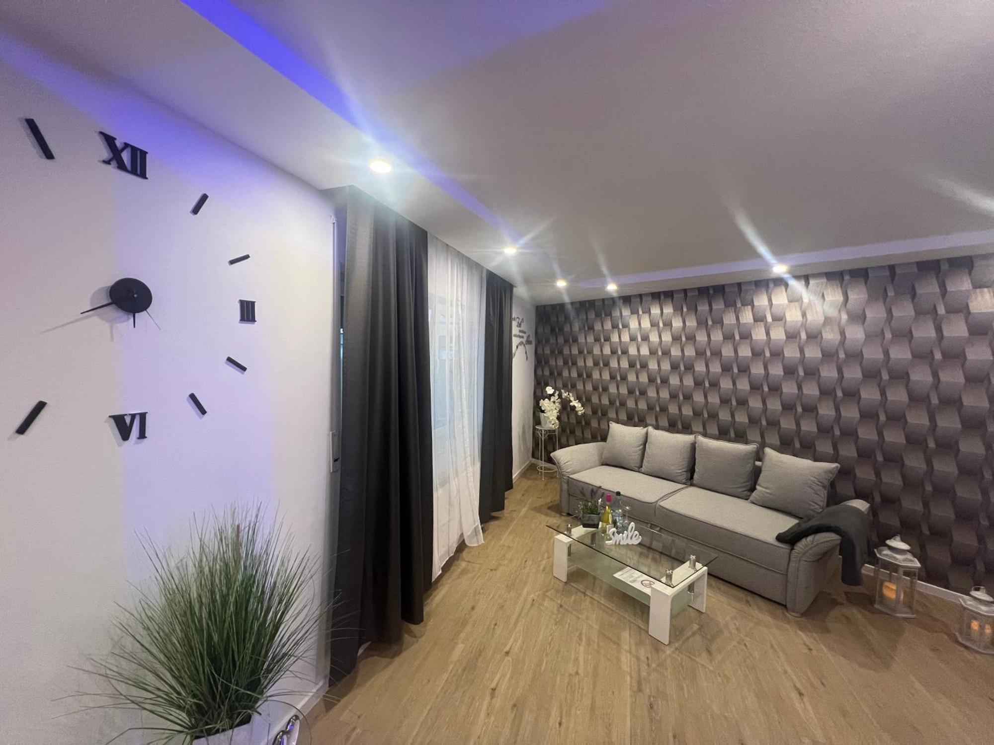 Ferienwohnung Viktoria 고타 외부 사진