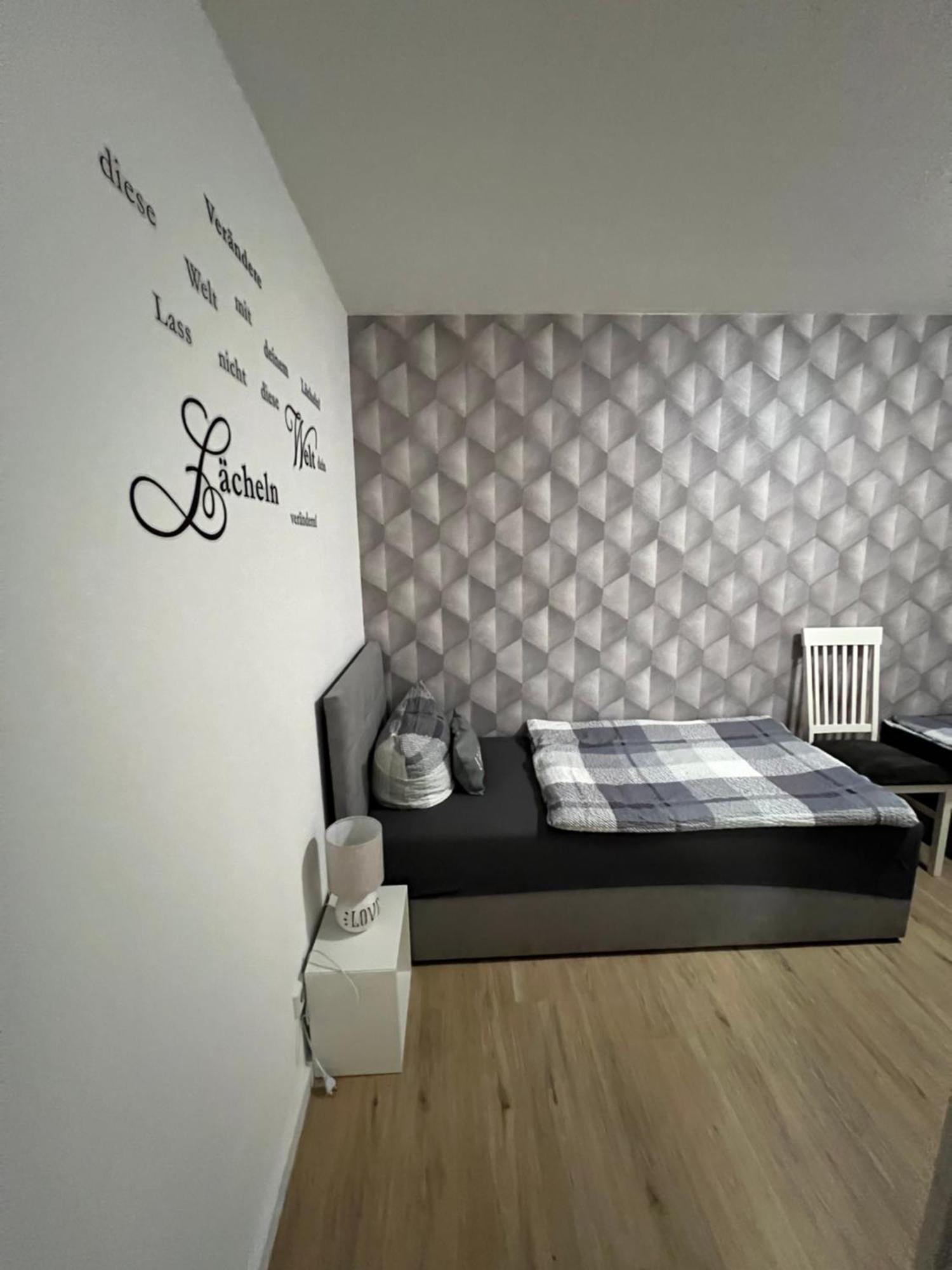 Ferienwohnung Viktoria 고타 외부 사진